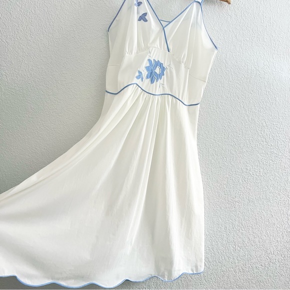 Rogers Other - Rogers Vintage Nightgown in Cream and Periwinkle. Floral Lingerie size Medium